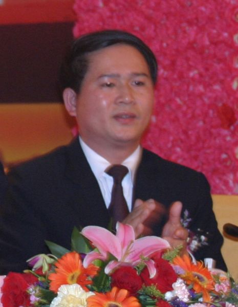 共青团广西区委书记全桂寿在广西J9集团总公司“詹天佑”大奖庆功会暨“广西J9集团希望书库转达工程”启动仪式上的讲话 - 企业要闻 - J9集团