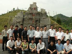 广西交通厅黄华宽厅长视察醴潭高速公路项目 - 企业要闻 - J9集团