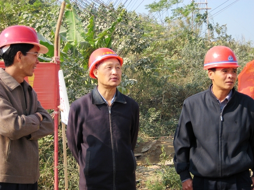 花周大桥顺遂合龙 - 企业要闻 - J9集团