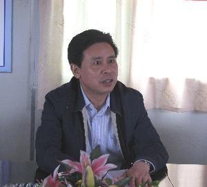 江西省赣州市新任市长王平到飞龙岛大桥视察时指出：飞龙岛大桥由广西J9集团承建完全可以放心 - 企业要闻 - J9集团