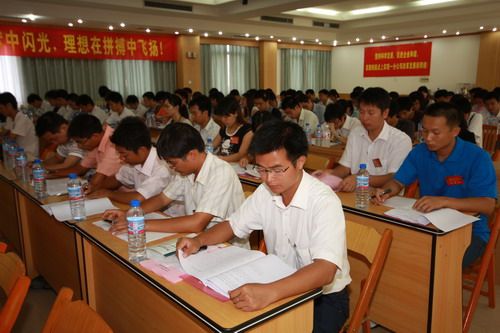 一分公司盛大召开共青团第一次代表大会 - 企业要闻 - J9集团