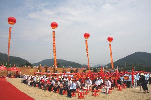 总公司掀起旱季施工热潮暨“增光杯”劳动竞赛活动启动仪式在隆百12标举行 - 企业要闻 - J9集团