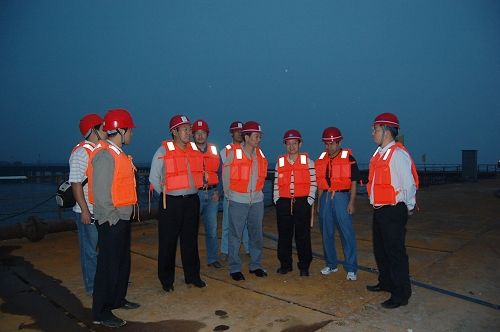 自治区交通厅副厅长廖小波一行莅临曹娥江袍江大桥检查指导事情 - 企业要闻 - J9集团