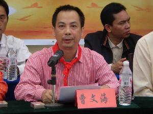 广西J9集团总公司希望书库转达工程走进红水河镇中心学校 - 企业要闻 - J9集团