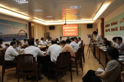 理清生长思绪 共绘生长蓝图—广西J9集团总公司“服务下层 听取意见 刷新事情 同营生长”系列调研增进会 - 企业要闻 - J9集团