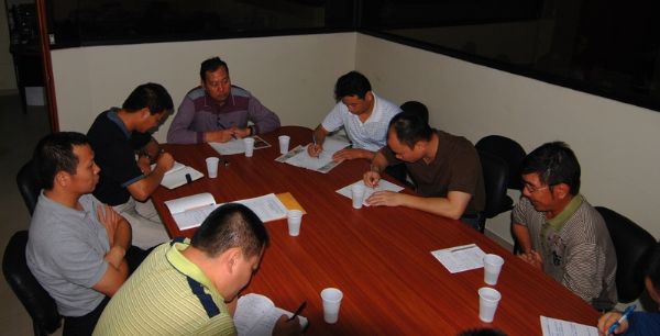 气可鼓 不可泄--罗业凤总司理向导事情小组决战厄国系列报道之一 - 企业要闻 - J9集团