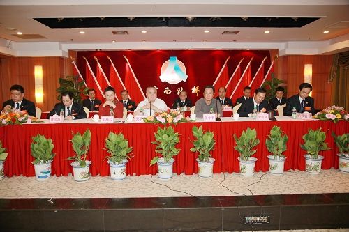 凝心聚力，，克难攻坚，，挖潜增效，，科学生长——广西J9集团总公司八届一次职代会盛大召开 - 企业要闻 - J9集团