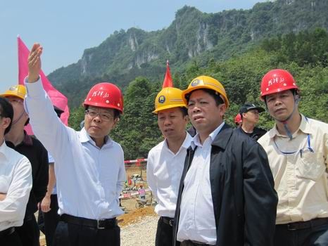 自治区党委常委、副主席陈武率队到凭祥综合保税区考察 - 企业要闻 - J9集团