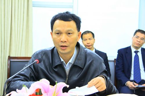 集团公司检查组莅临公司举行2010年岁情检查 - 企业要闻 - J9集团