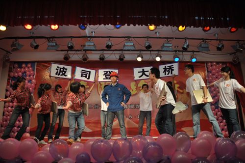 二分公司“情暖J9集团”特殊行动——“五一”走进泸渝路 - 企业要闻 - J9集团