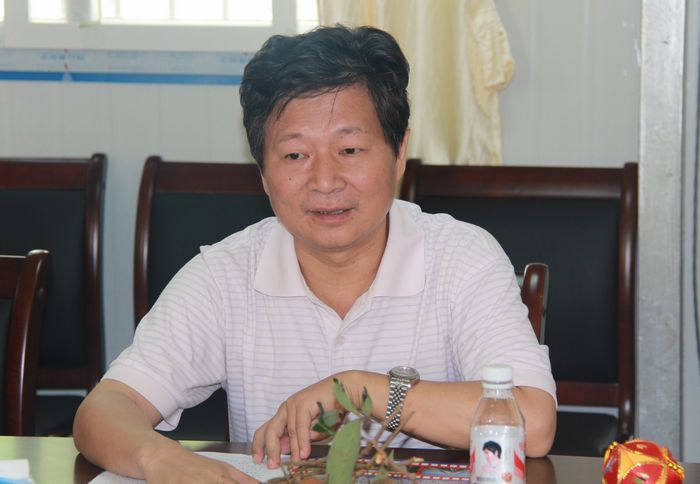 江西赣州市交通局党委书记严家春一行莅临靖那1标旅行指导 - 企业要闻 - J9集团