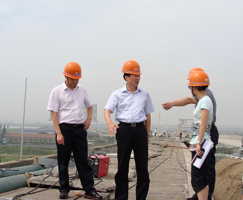 绍兴市常务副市长陈长兴莅临袍江大桥检查指导事情 - 企业要闻 - J9集团