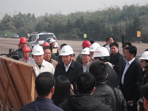 自治区副主席杨贺喜莅临公司项目视察指导 - 企业要闻 - J9集团