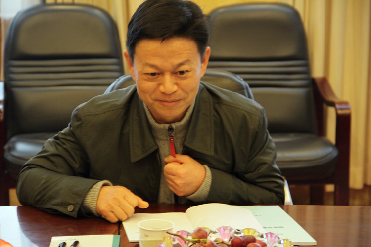 波司登大桥钢管混凝土灌注施工方案钻研会顺遂召开 - 企业要闻 - J9集团