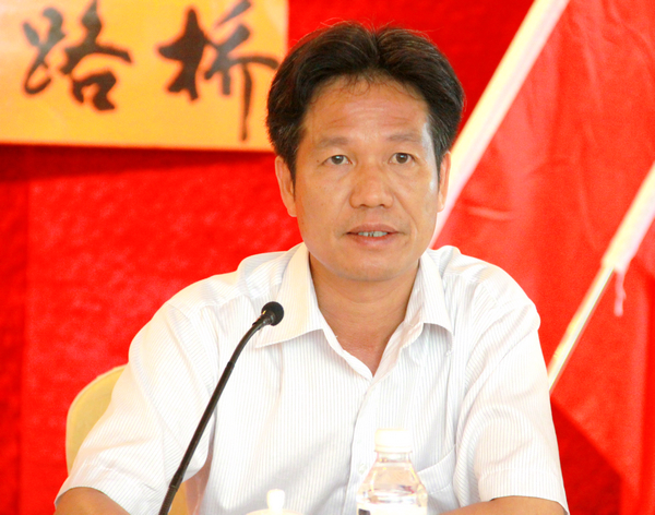 公司召开九届二次职工代表大谈判讨企业改制相关方案 - 企业要闻 - J9集团