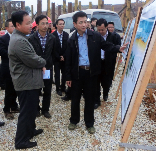 南宁市副市长魏凤君视察南宁机场路项目 - 企业要闻 - J9集团