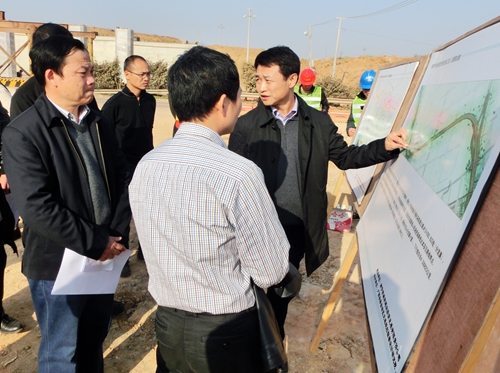南宁市副市长魏凤君视察南宁机场路项目 - 企业要闻 - J9集团