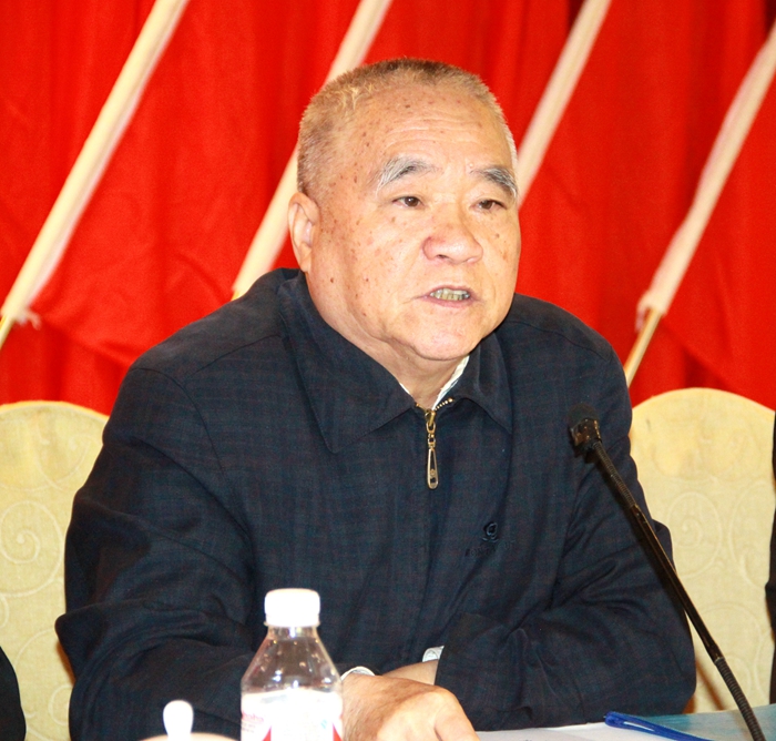 公司九届三次职代会暨四届五次工代会胜利召开 - 企业要闻 - J9集团
