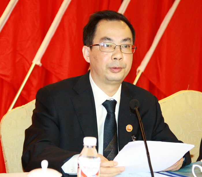 公司九届三次职代会暨四届五次工代会胜利召开 - 企业要闻 - J9集团