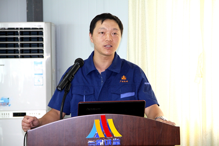 公司团委组织召开青年月表职业生涯交流会 - 党团建设 - J9集团